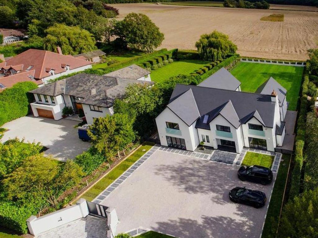 Additional image 3 of 5 bed detached house for saleGoughs Lane, Knutsford WA16