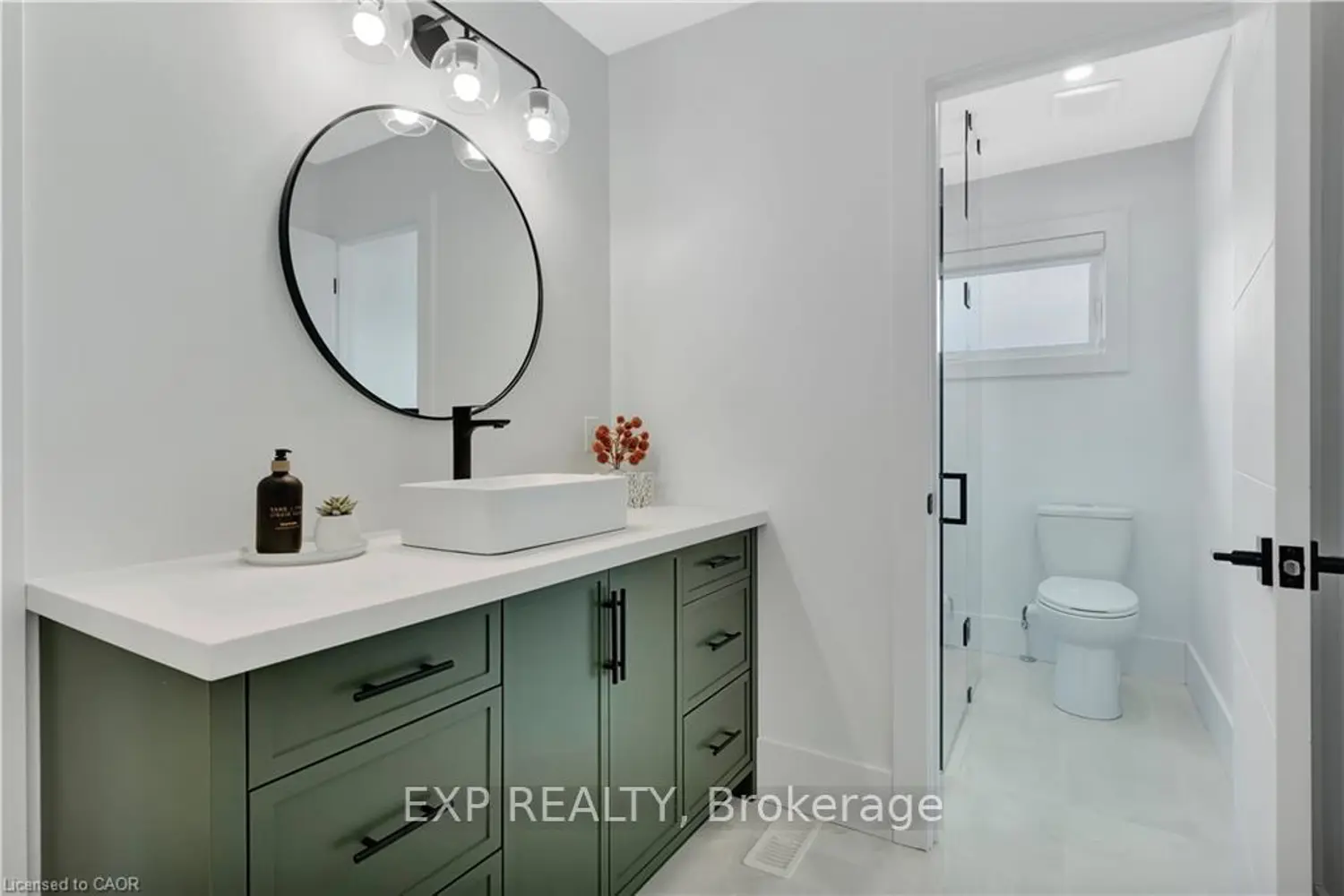 Additional image 15 of 1048 Walton Avenue