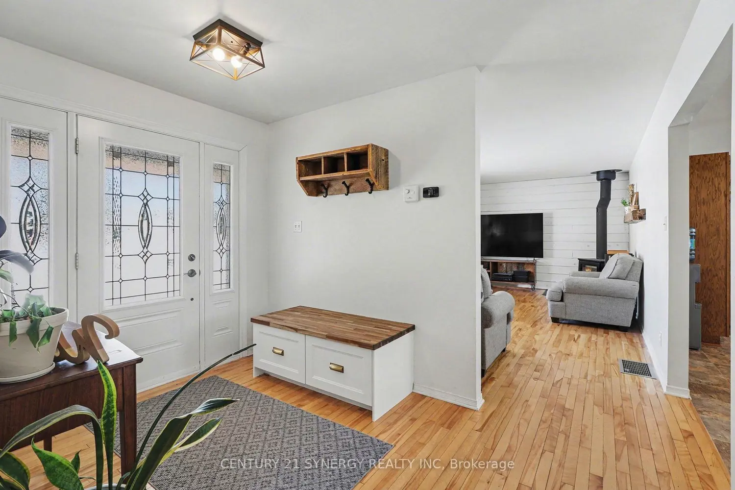 Additional image 5 of 2290 Valley Street