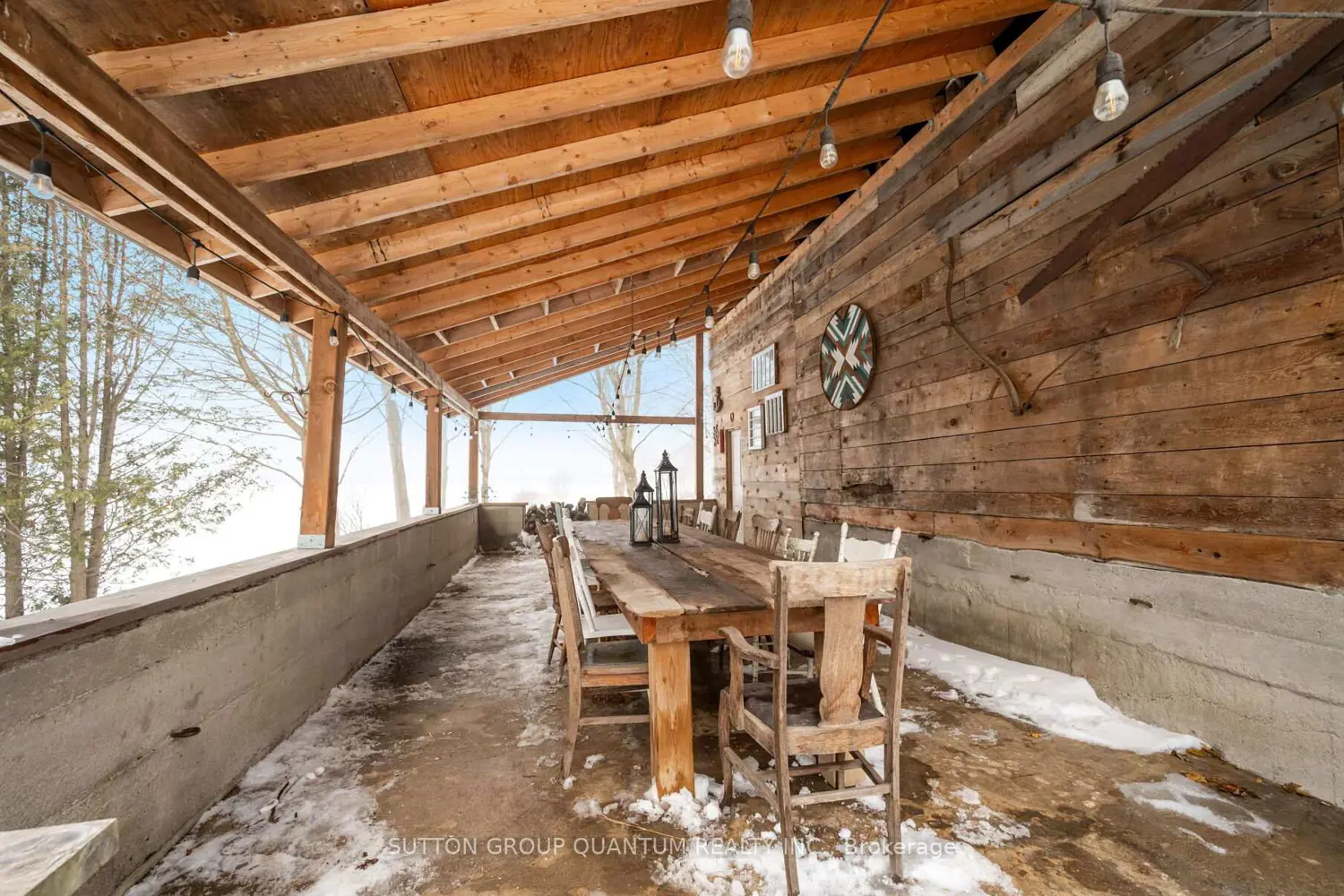 Additional image 16 of 612 Main Street