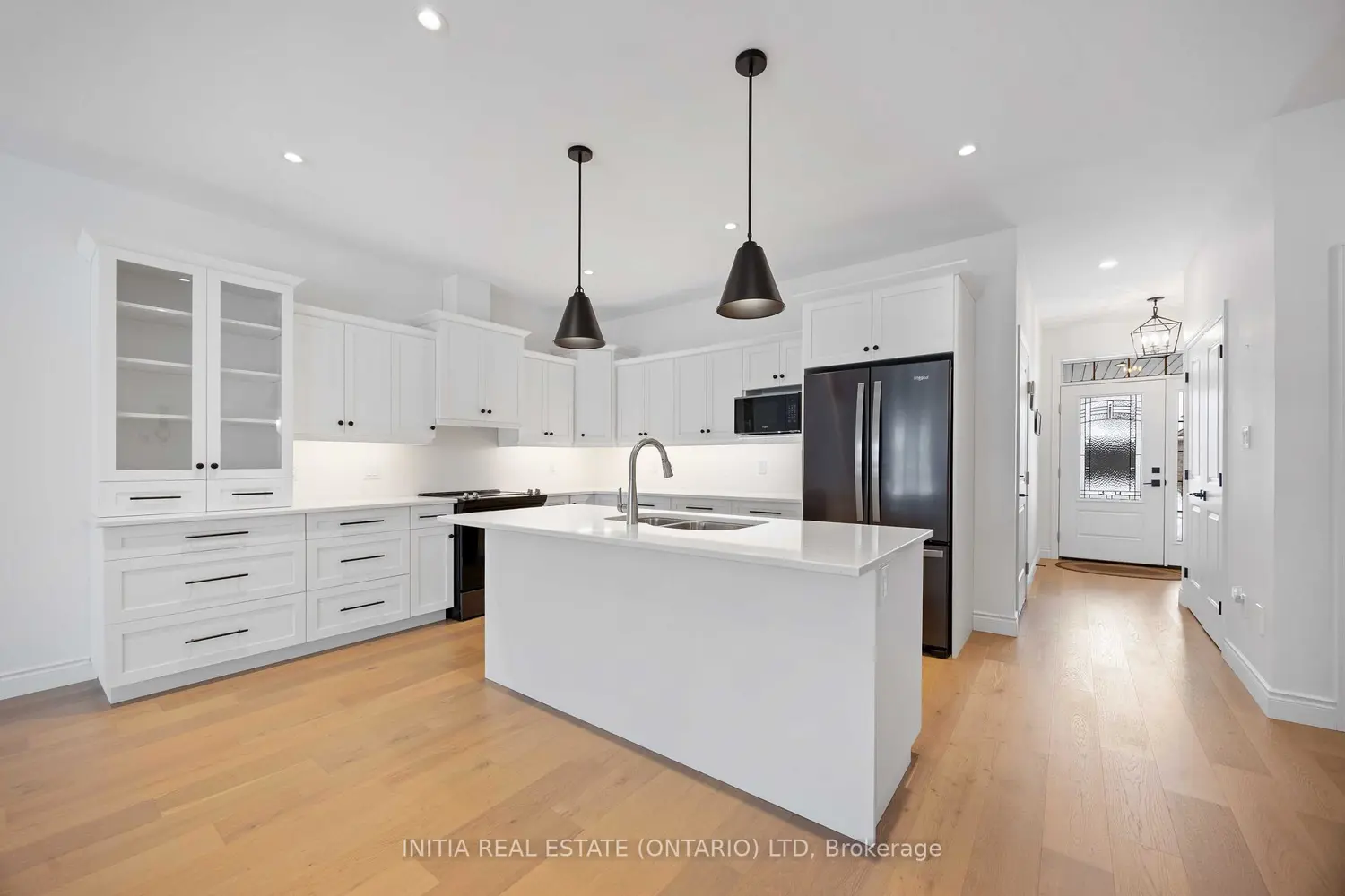 Additional image 8 of 102 Leneve Street