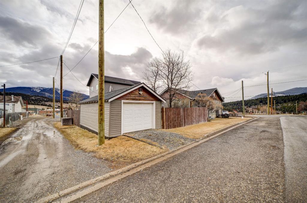 Additional image 5 of 8301 18 Avenue, Coleman, AB, T0K 0M0