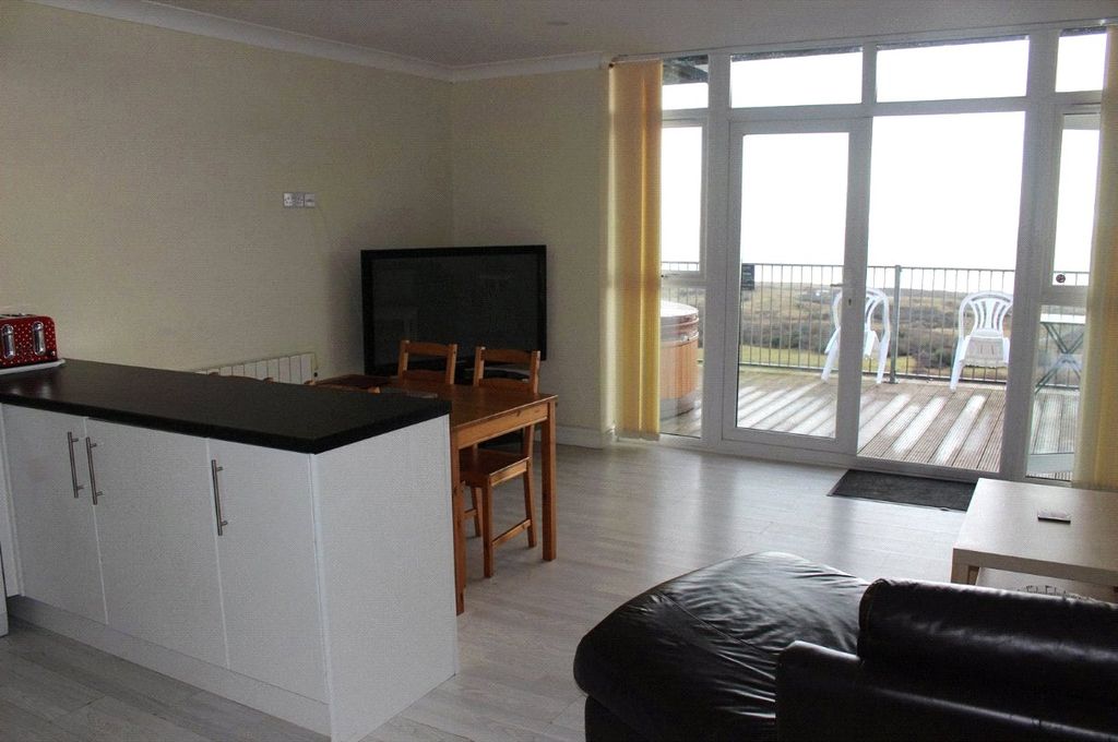 Additional image 14 of 2 bed flat for saleApt 3 (17) Coastal View, Pendine, Carmarthen SA33