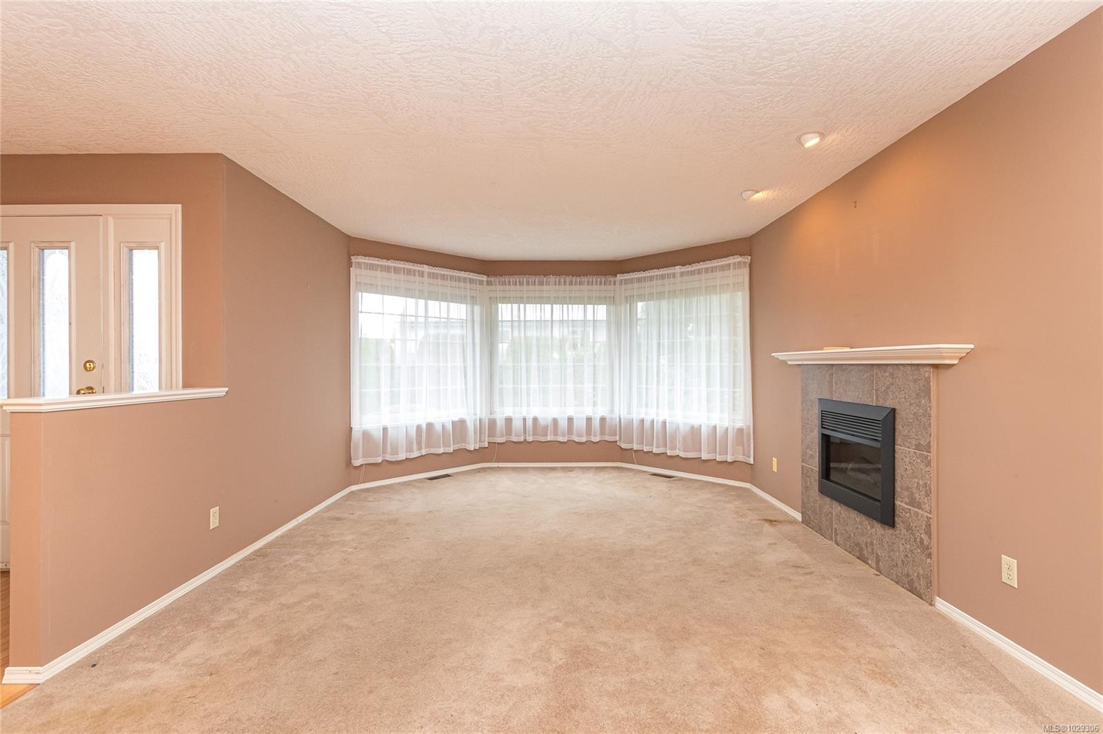 Additional image 5 of 2272 Weiler Avenue, Sidney, BC, V8L 1R8