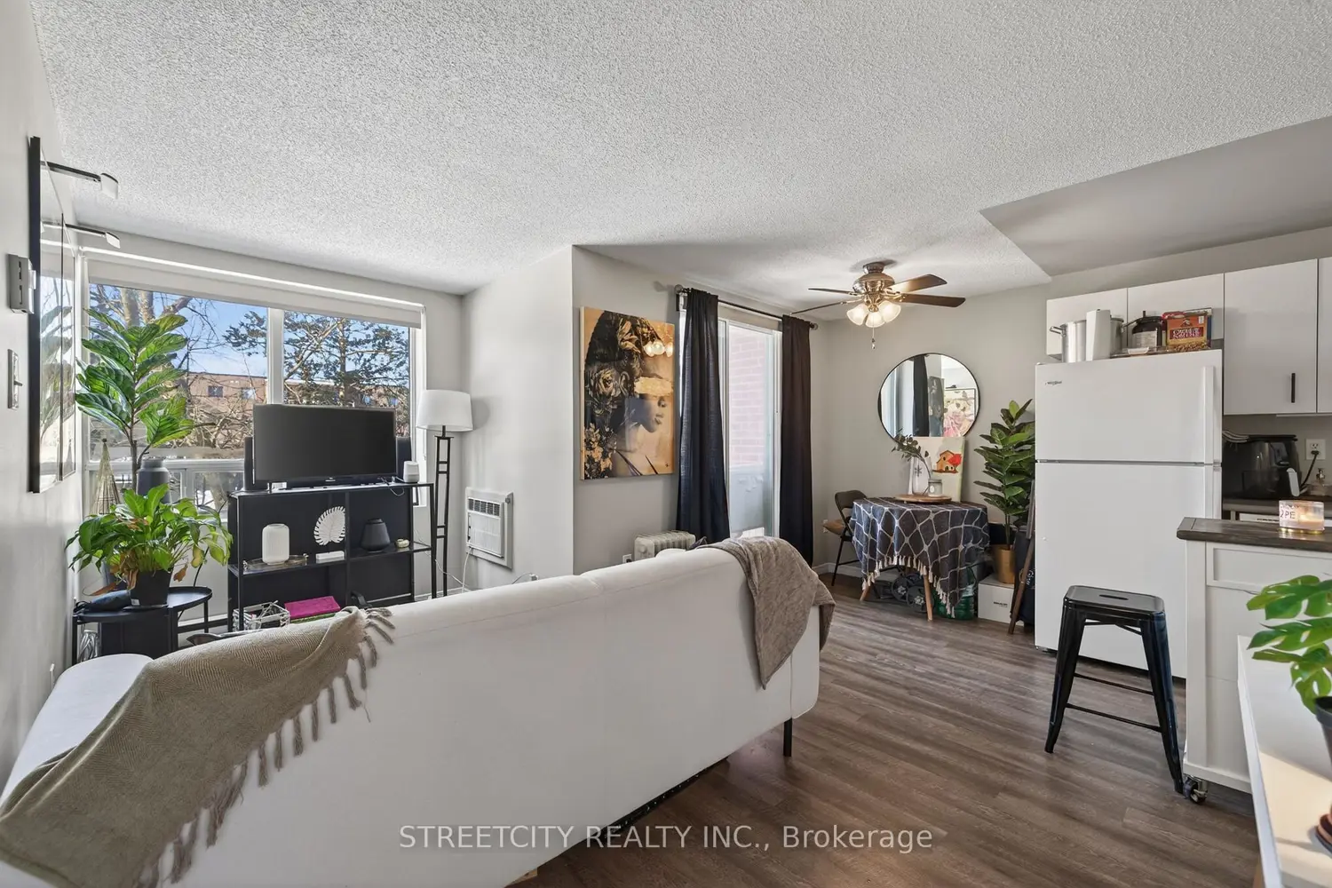 Additional image 2 of 76 Baseline Road 205