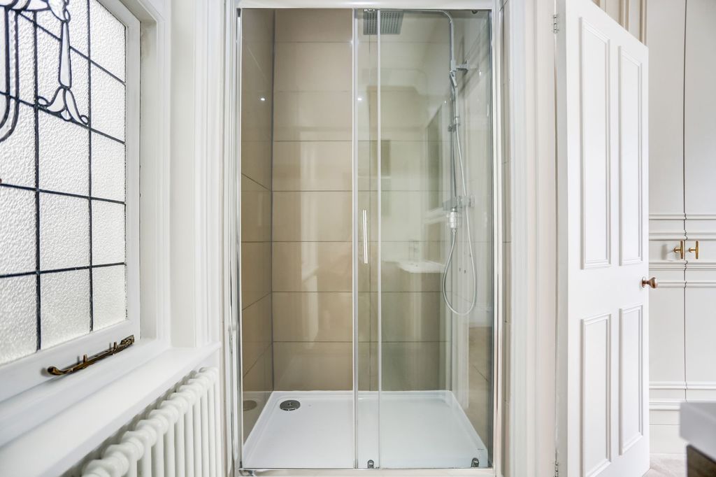 Additional image 24 of 2 bed flat for saleBrunswick Square, Hove BN3