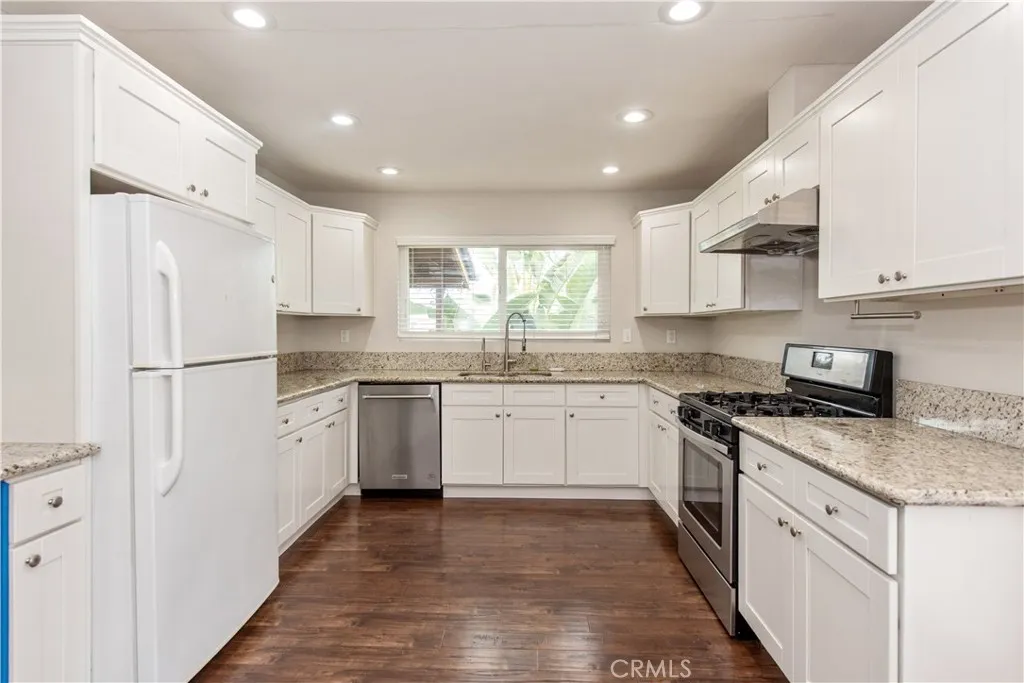 Additional image 10 of 2110 E North Redwood Dr, Anaheim, CA 92806