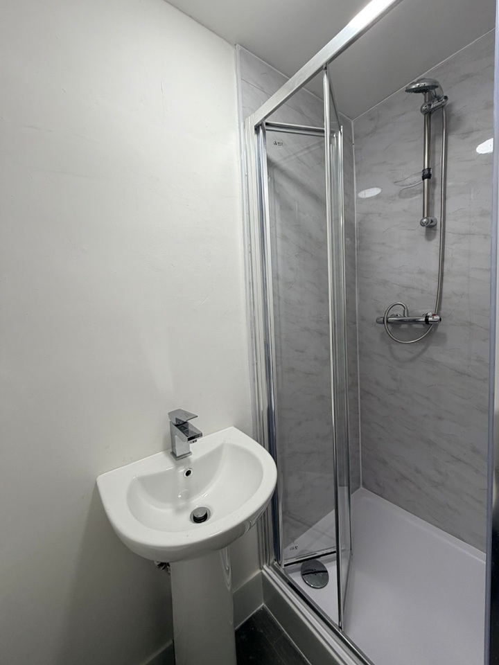 Additional image 4 of Room in a Shared House, Hunters Road, B19, N1 7GU