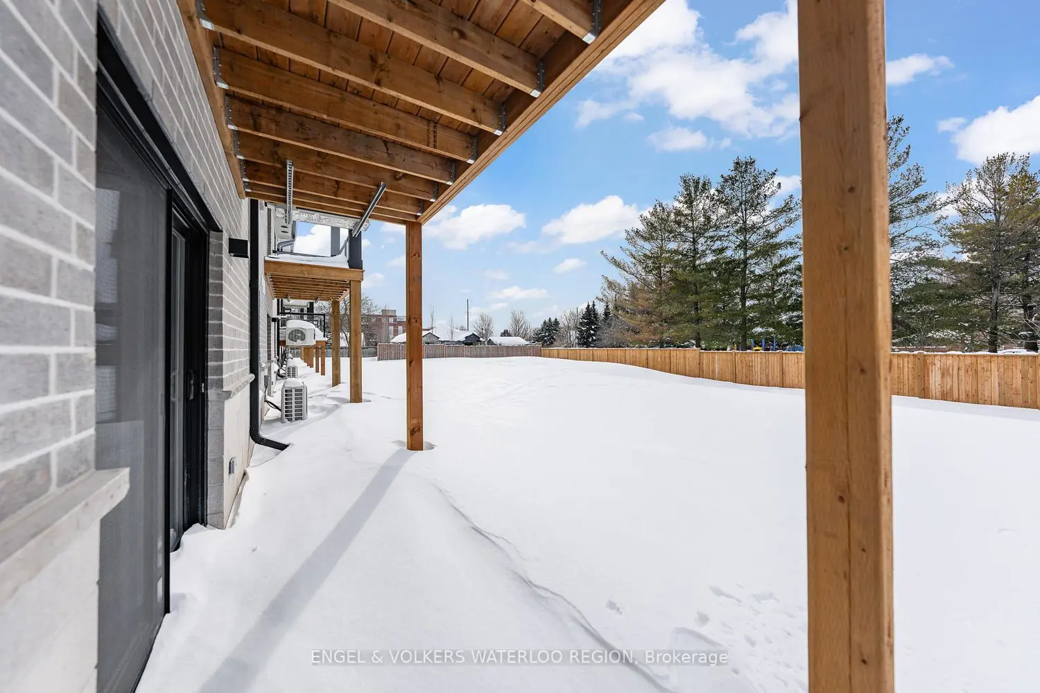 Additional image 15 of 3202 Vivian Line 50