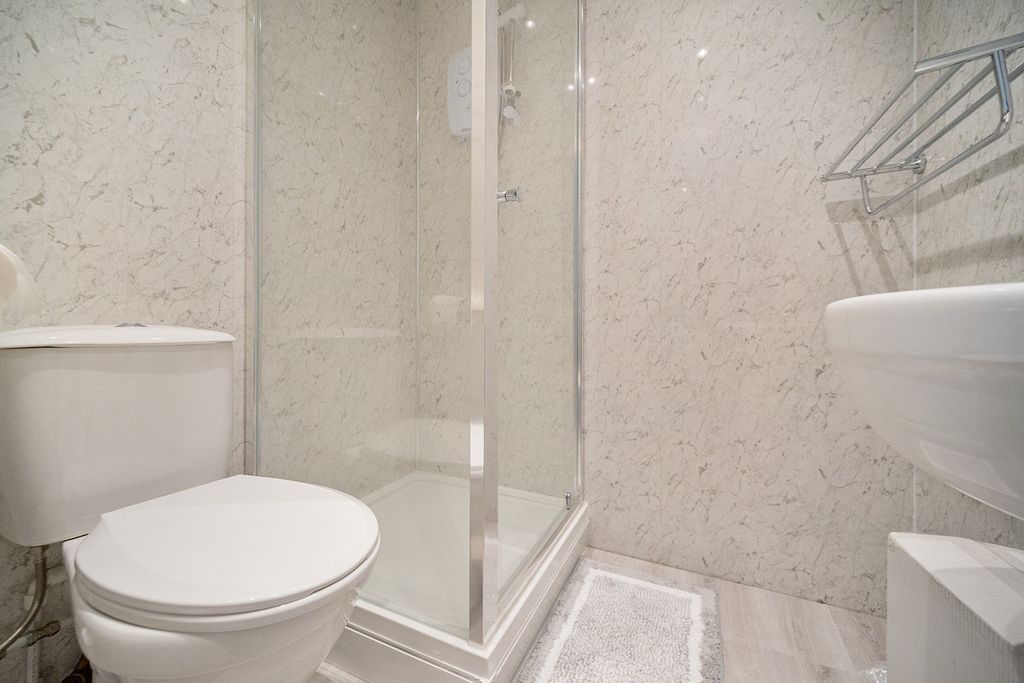 Additional image 22 of 3 bed flat for saleWestport, Lanark ML11