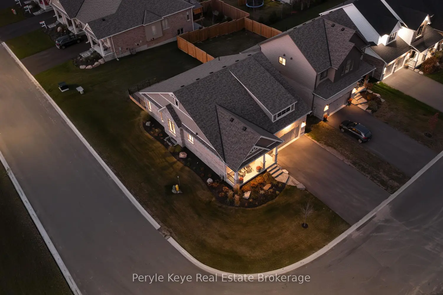 Additional image 15 of 14 Charles Morley Boulevard