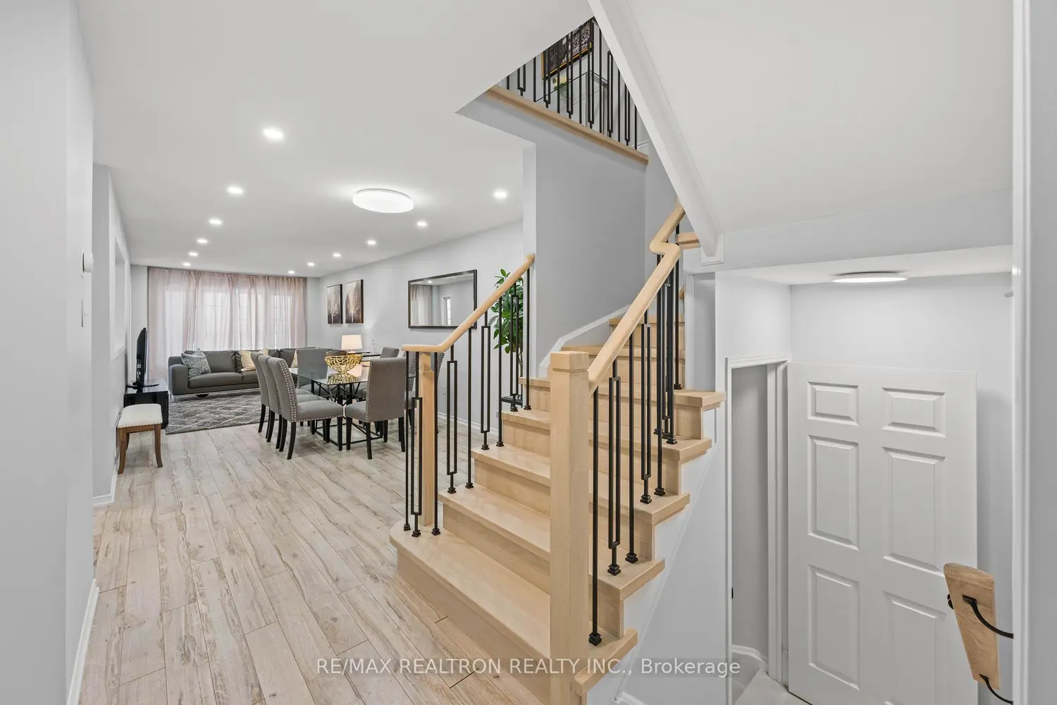 177 Sassafras Circle photo 4