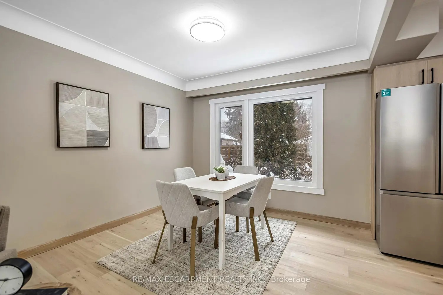 Additional image 9 of 626 Iroquois Avenue