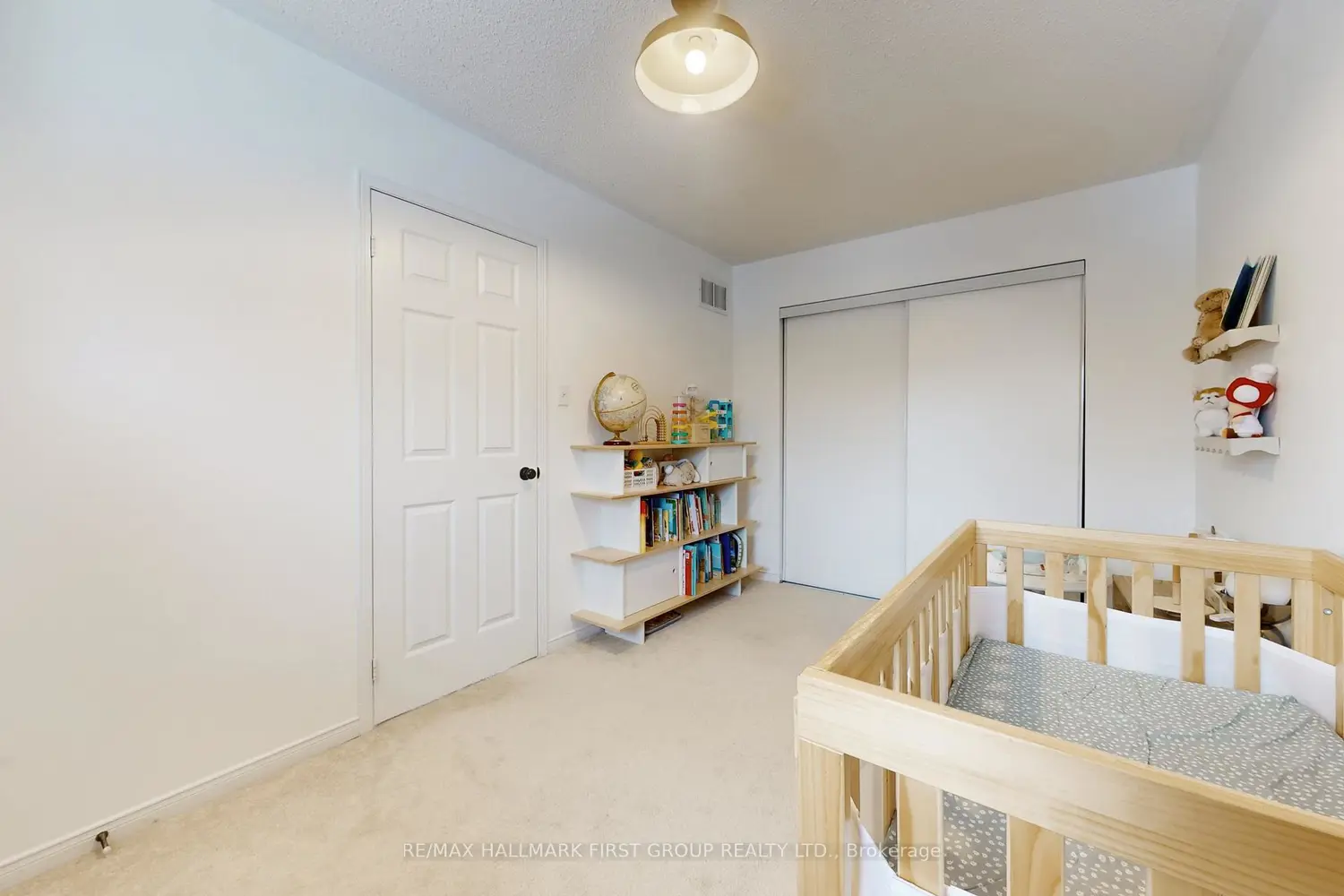 Additional image 12 of 143 Hainford Street