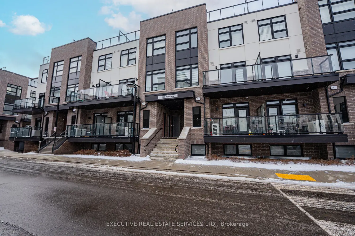 Additional image 4 of 1589 Rose Way 105
