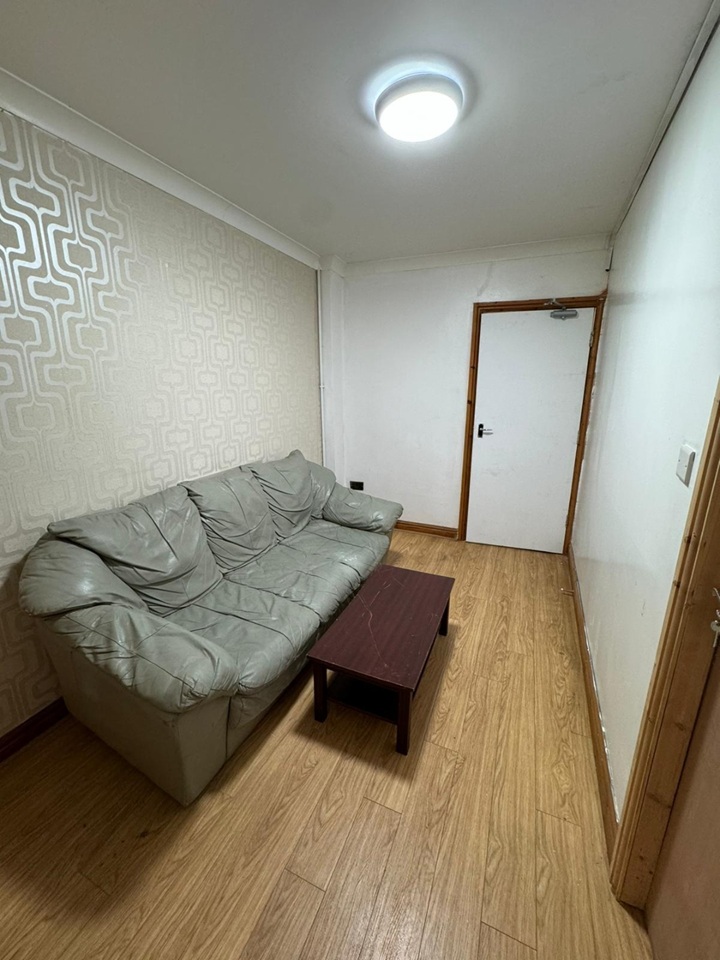 Additional image 10 of Room in a Shared House, Ellesmere Road, B8, N1 7GU