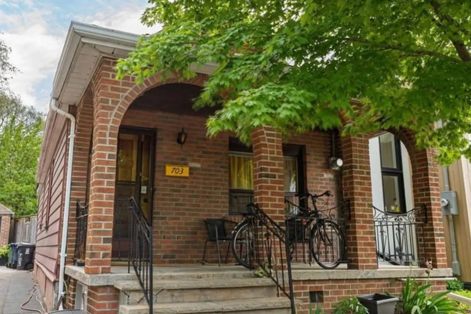 703 Willard Avenue