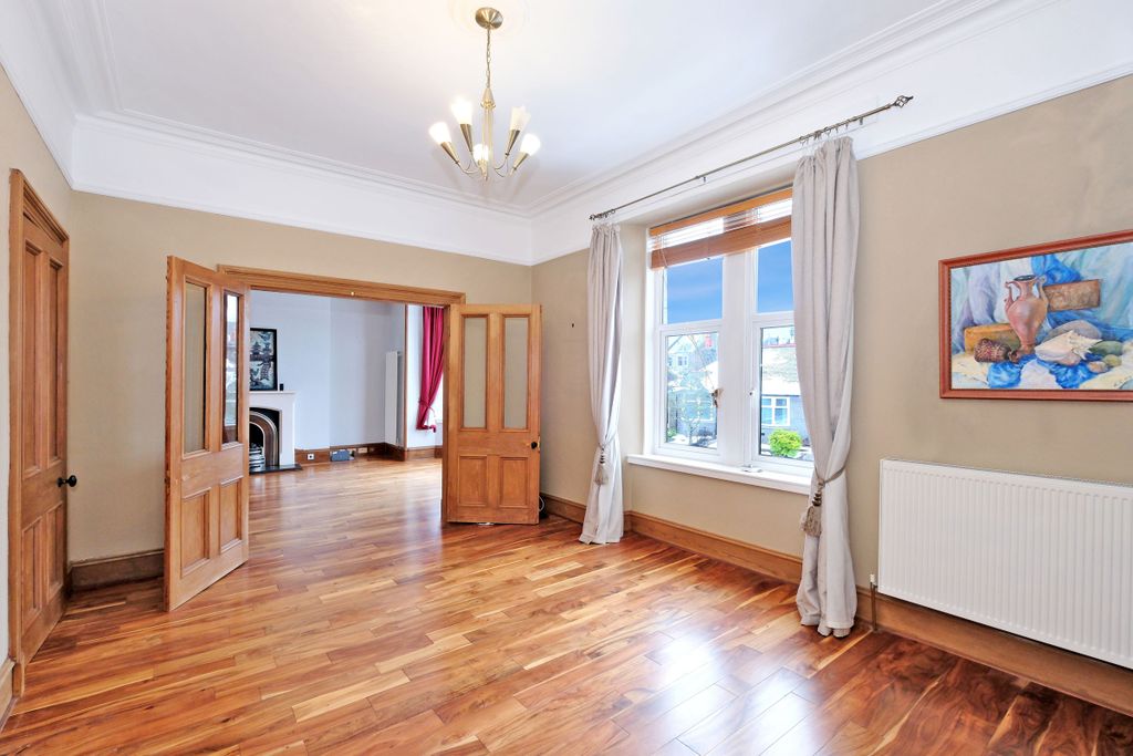 Additional image 4 of 4 bed flat for saleRichmondhill Place, Aberdeen AB15