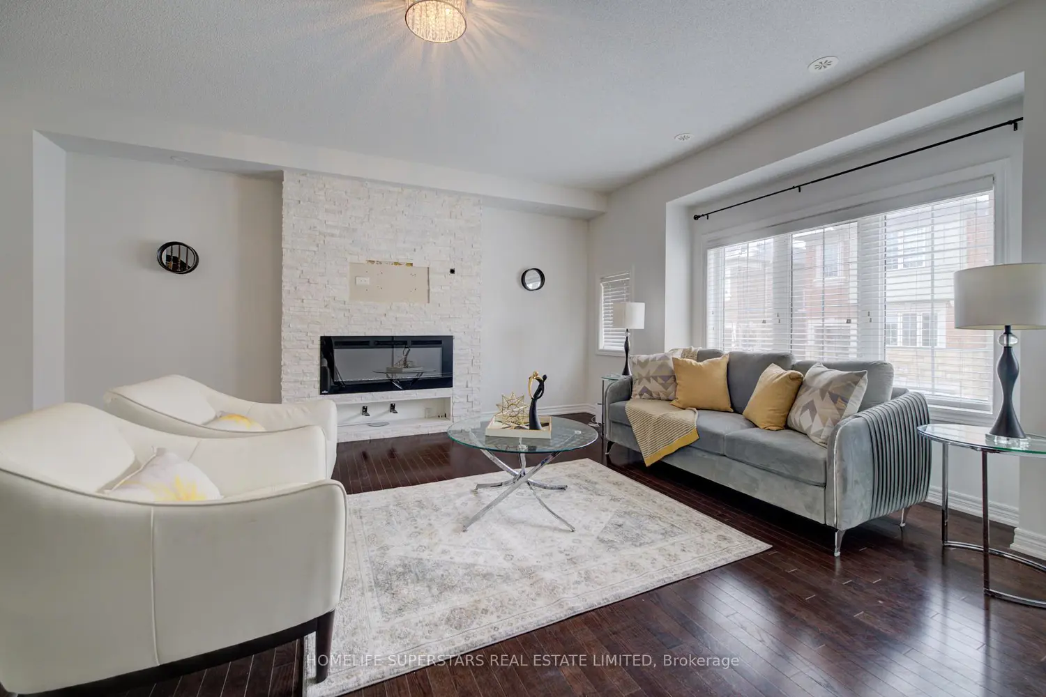 Additional image 10 of 9 Aspen Hills Road 40