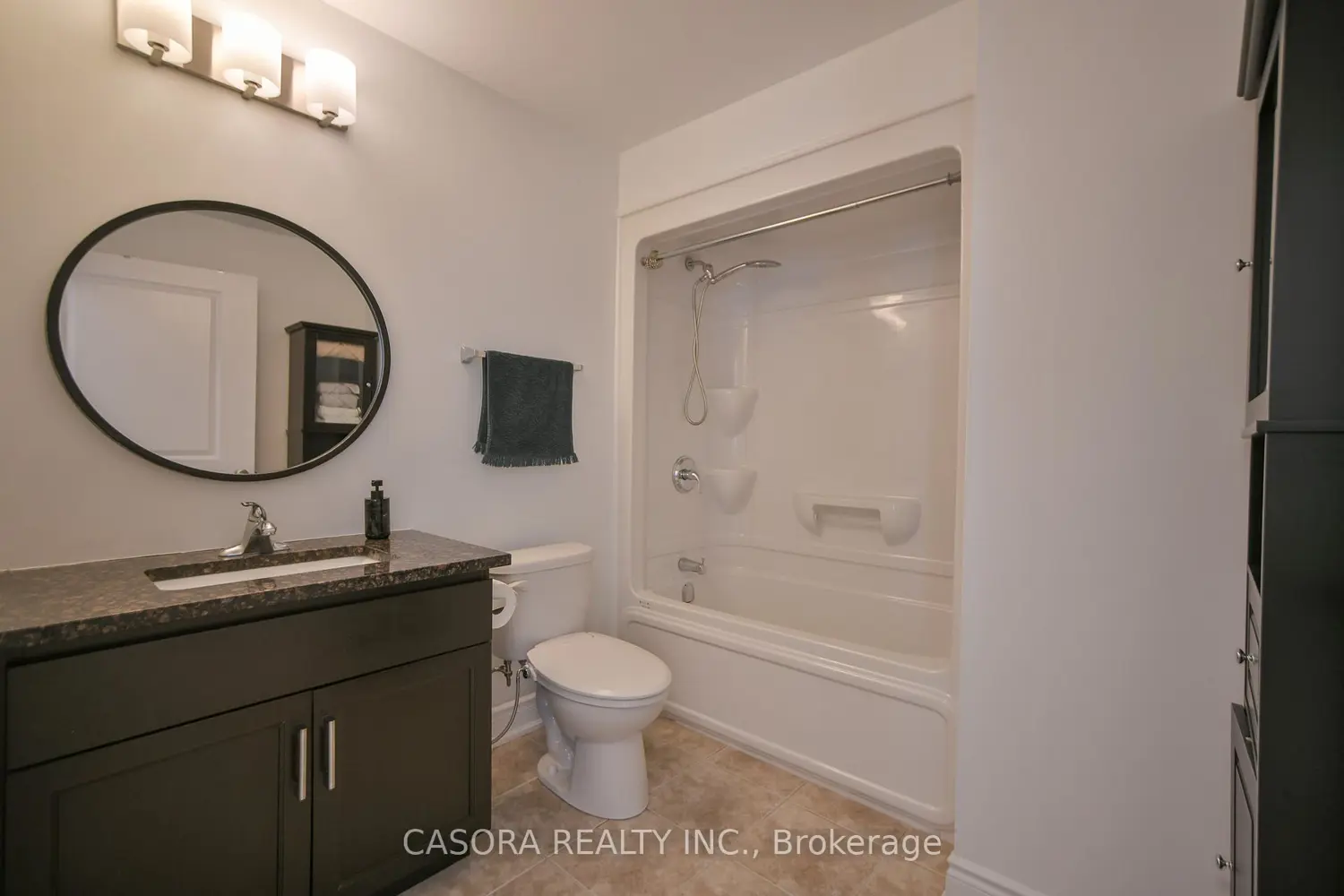 Additional image 15 of 640 Sauve Street 111