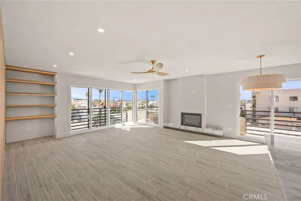 Additional image 3 of 1 62nd Place Unit 404, Long Beach, CA 90803