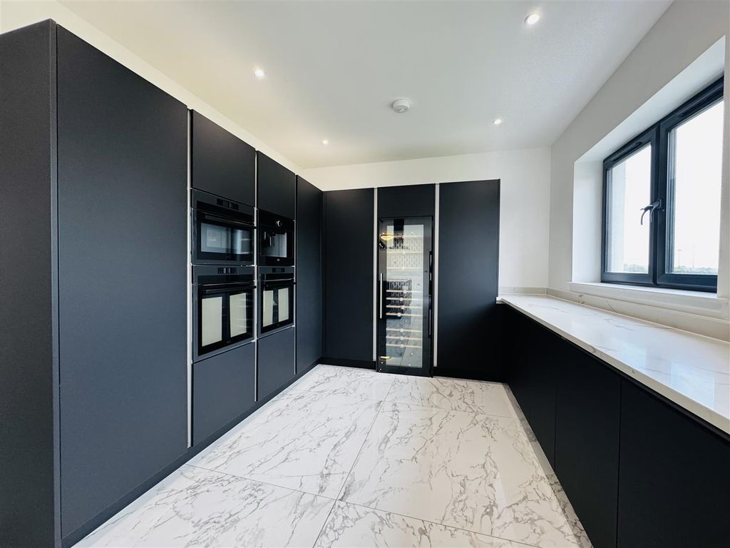 Additional image 5 of 5 bed detached house for salePlot 1 Lairds Gate, Blackwood Estate, Blackwood ML11