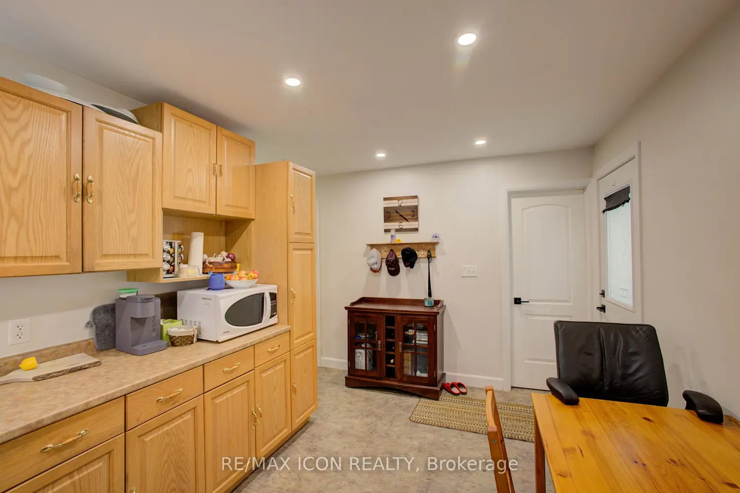 Additional image 6 of 130 North Water Street