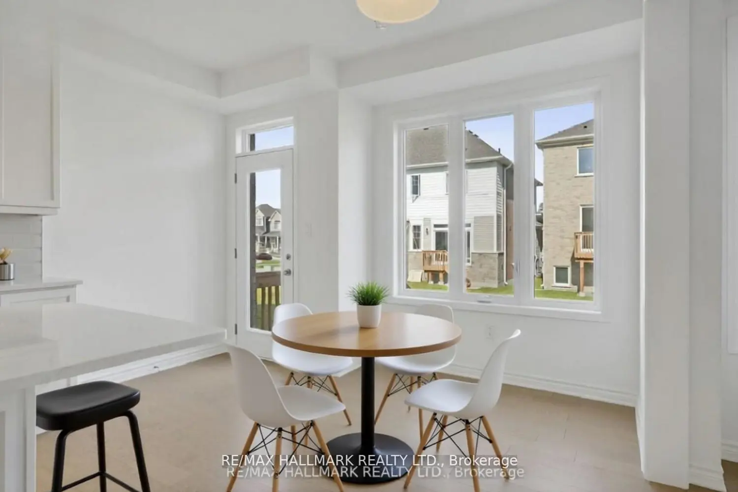 Additional image 7 of 634 Newlove Street