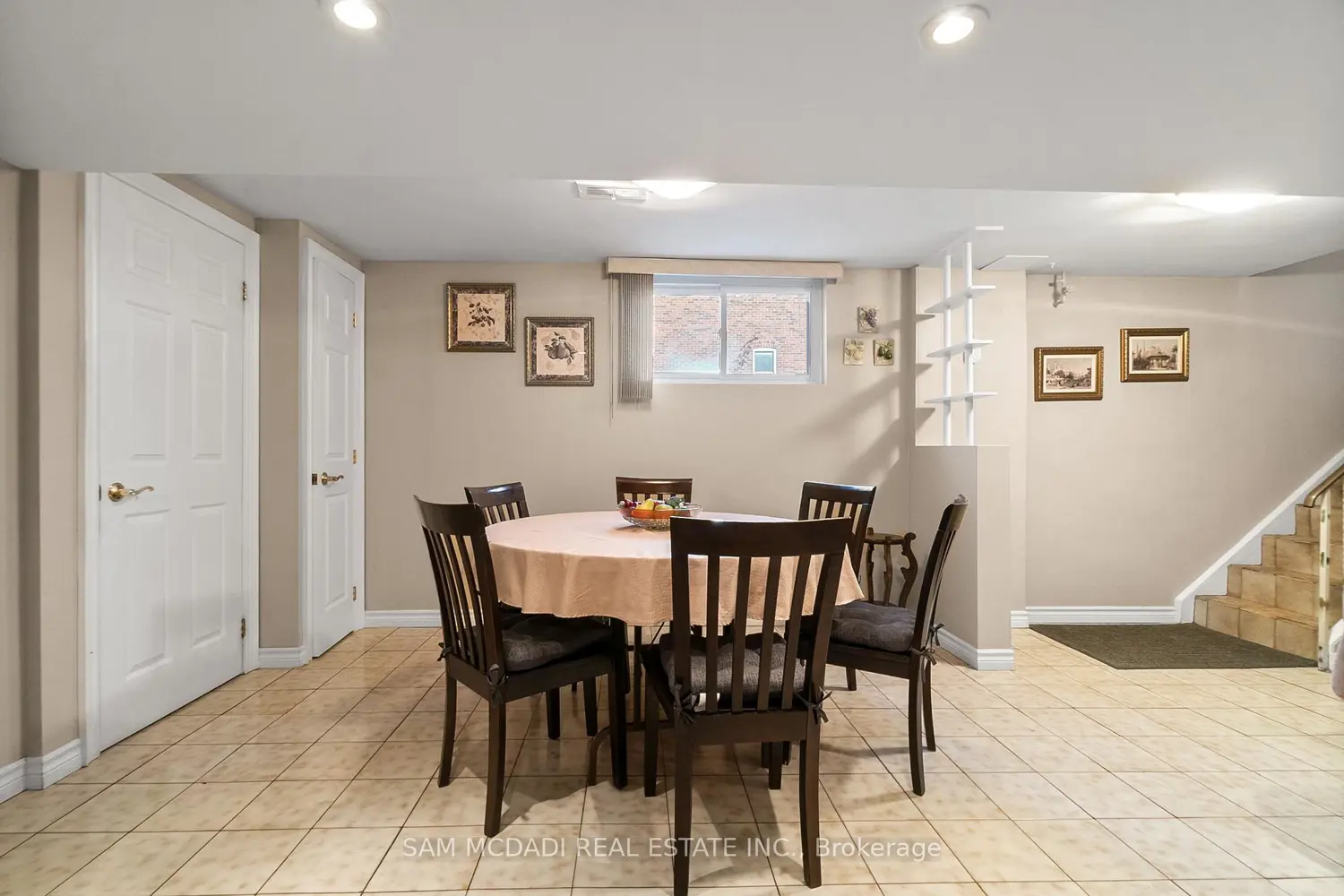 Additional image 14 of 83 Evans Avenue