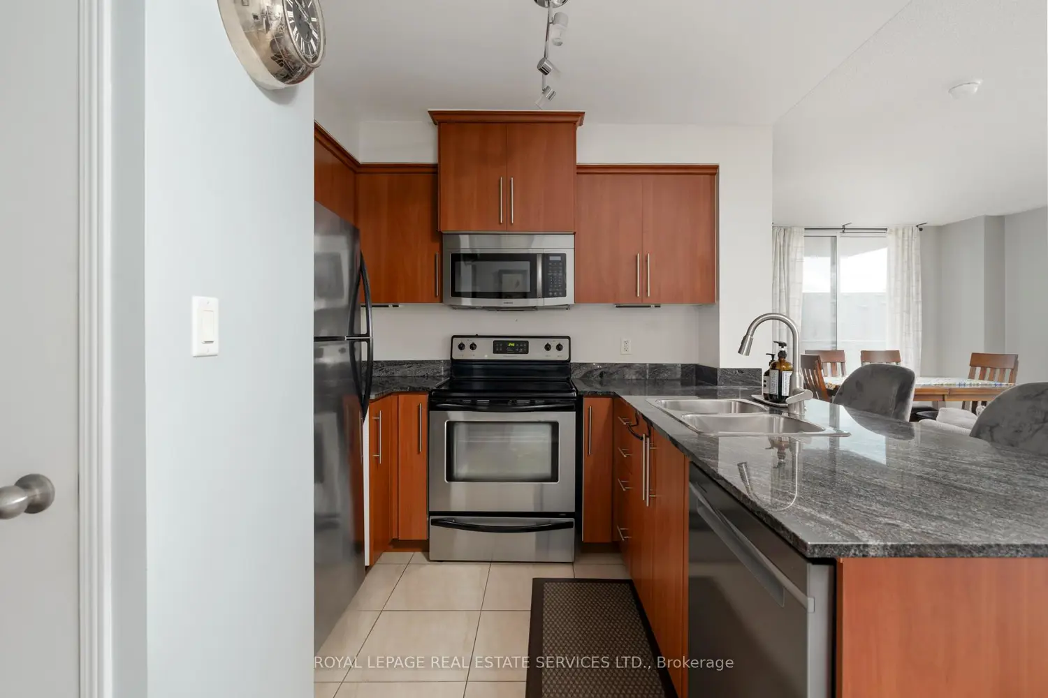 Additional image 4 of 8 Rosebank Drive 2E