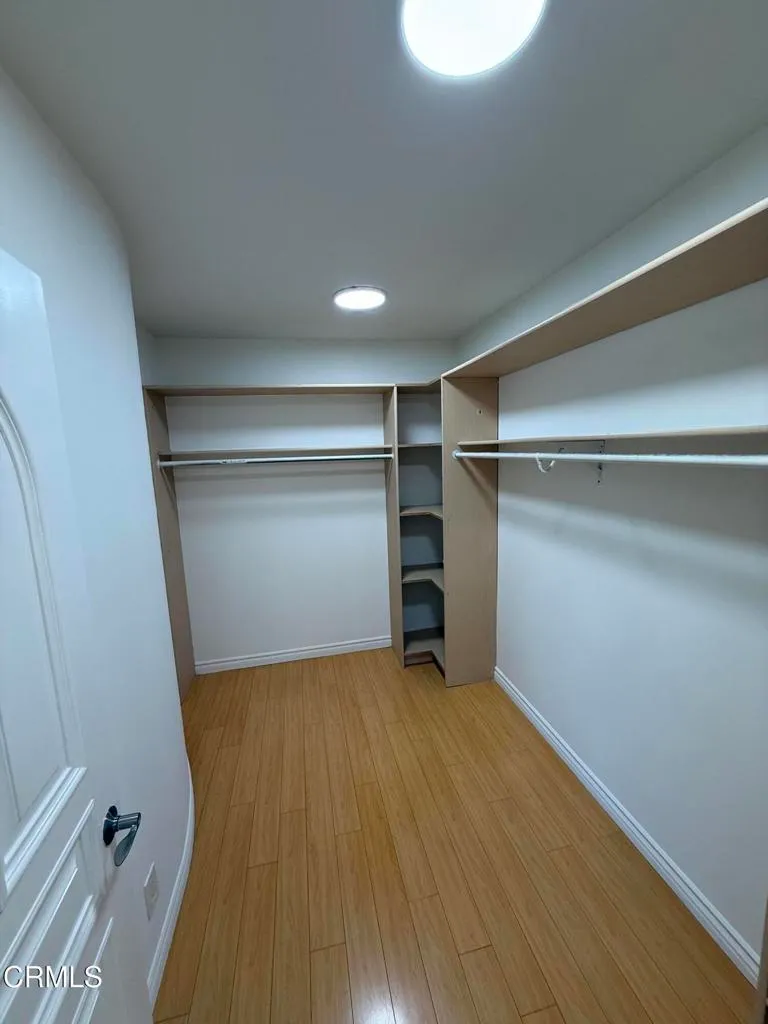 Additional image 61 of 7011 N Liberty Drive, Los Angeles, CA 91405