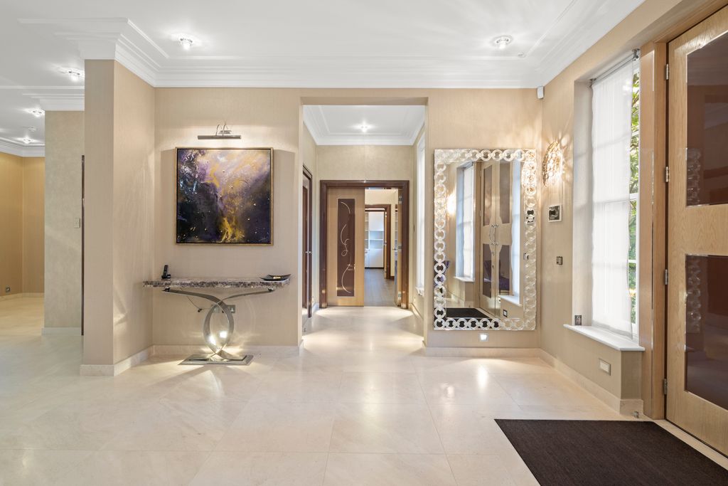 Additional image 5 of 6 bed detached house for saleEast Road, Weybridge KT13