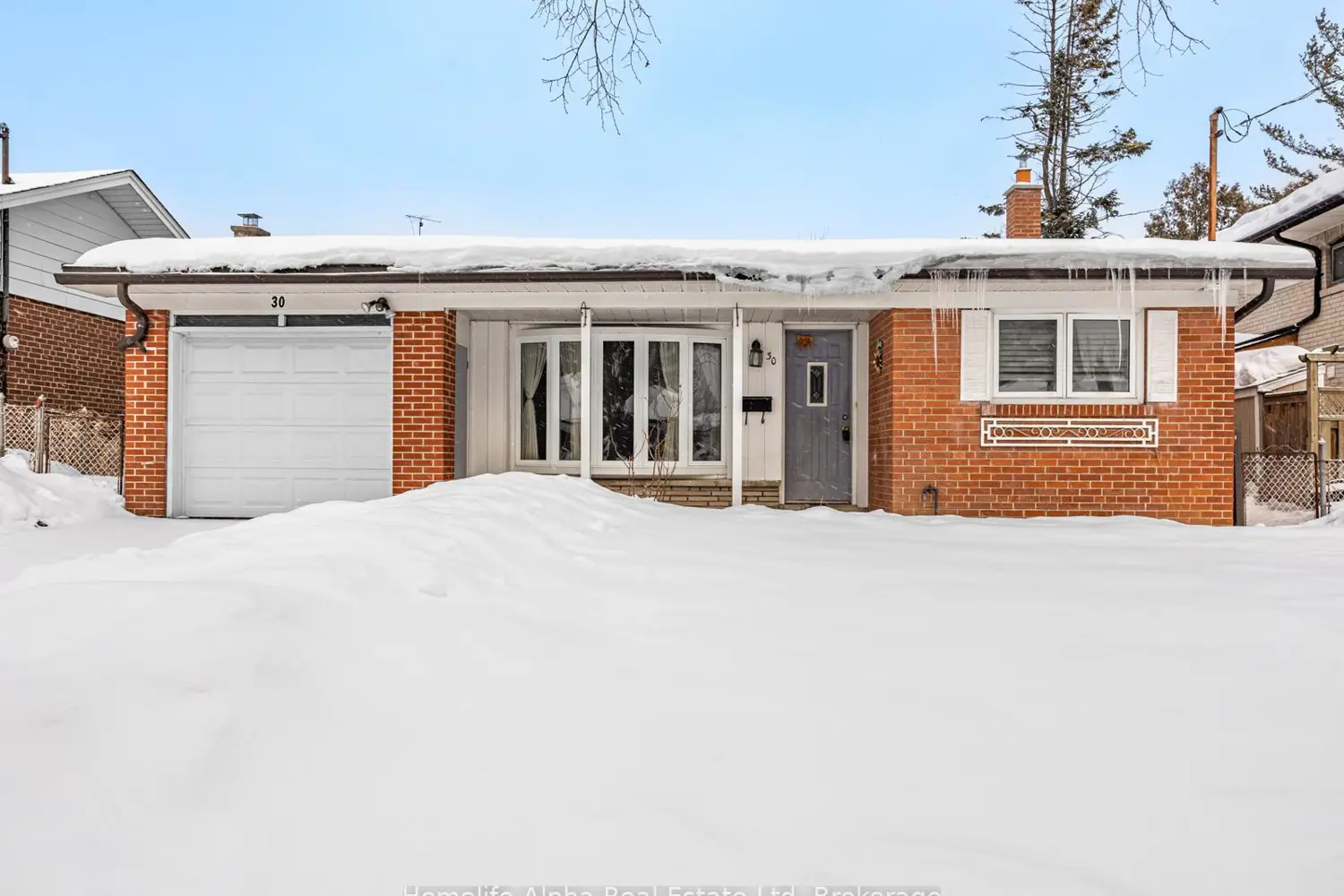 30 Six Nations Avenue