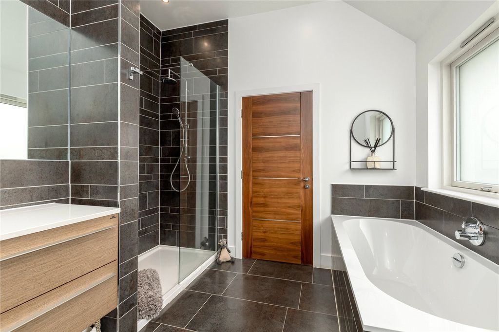 Additional image 13 of 5 bed detached house for saleEssex Road, Cramond, Edinburgh EH4