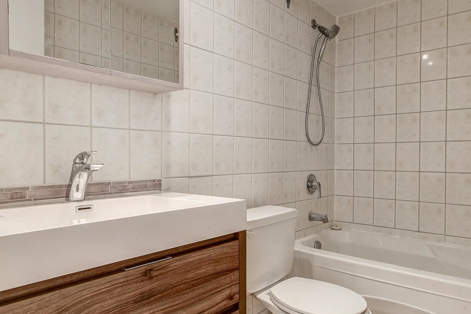 Additional image 8 of 155 Marlee Avenue 1706