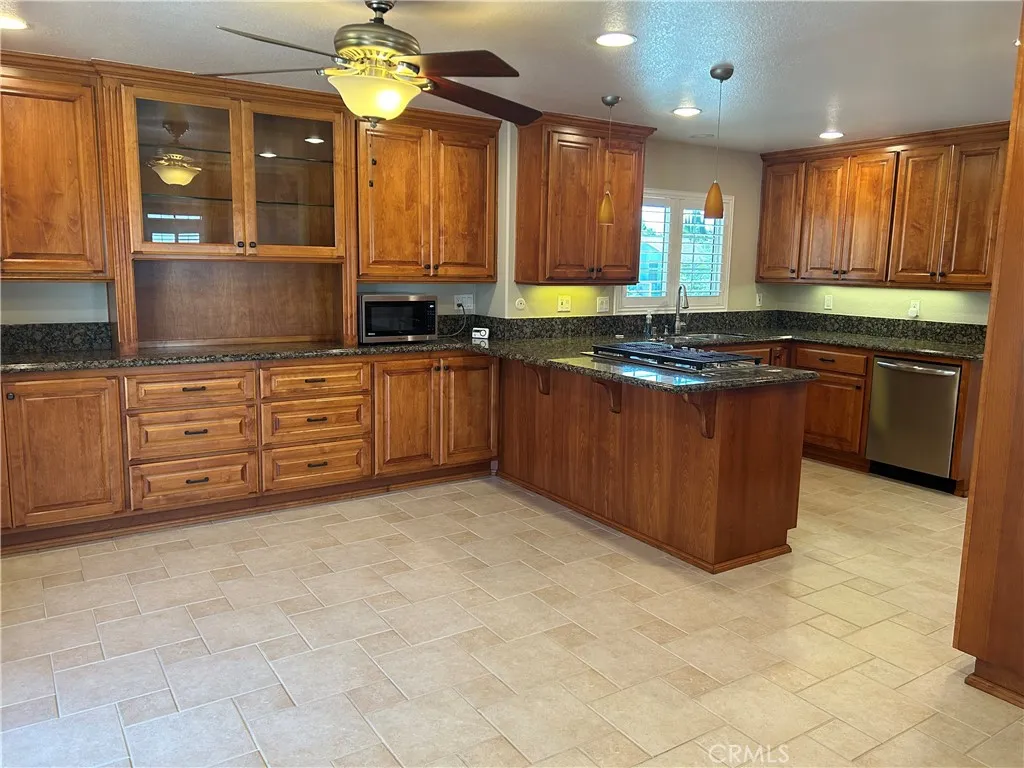 Additional image 10 of 2323 E Trenton Avenue, Orange, CA 92867