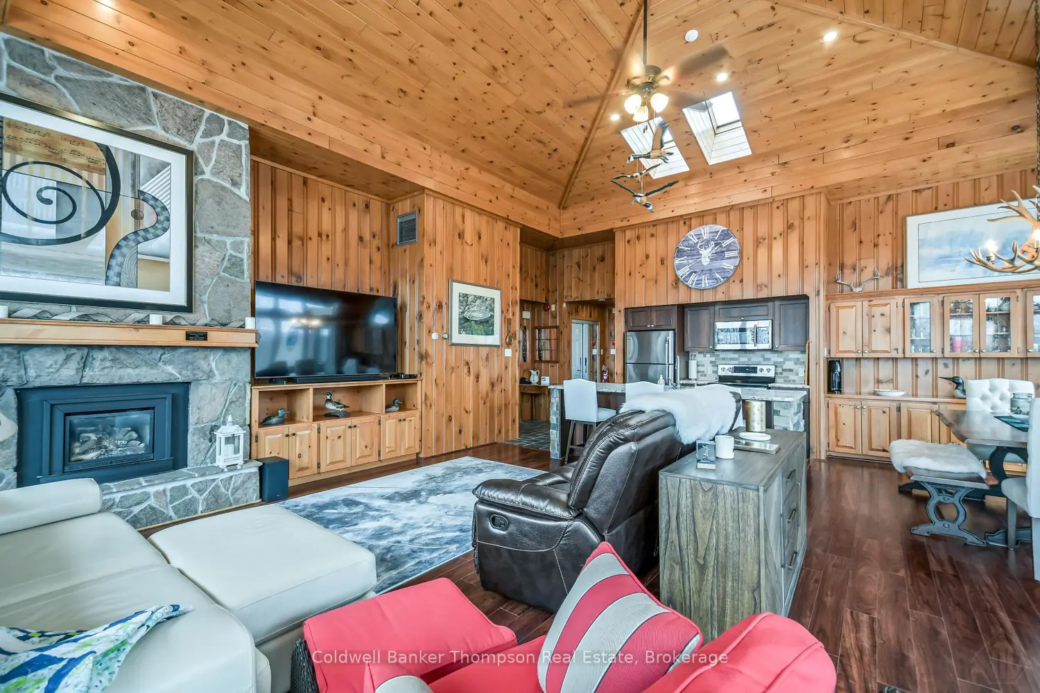 Additional image 6 of 22-301 Oakridge Deerhurst Drive