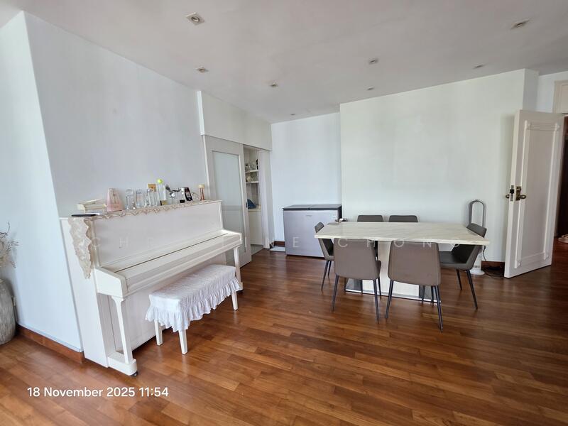 Additional image 10 of 8A Orange Grove Road