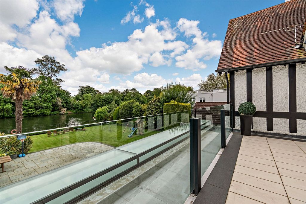 Additional image 14 of 7 bed detached house for saleFishery Road, Maidenhead, Berkshire SL6