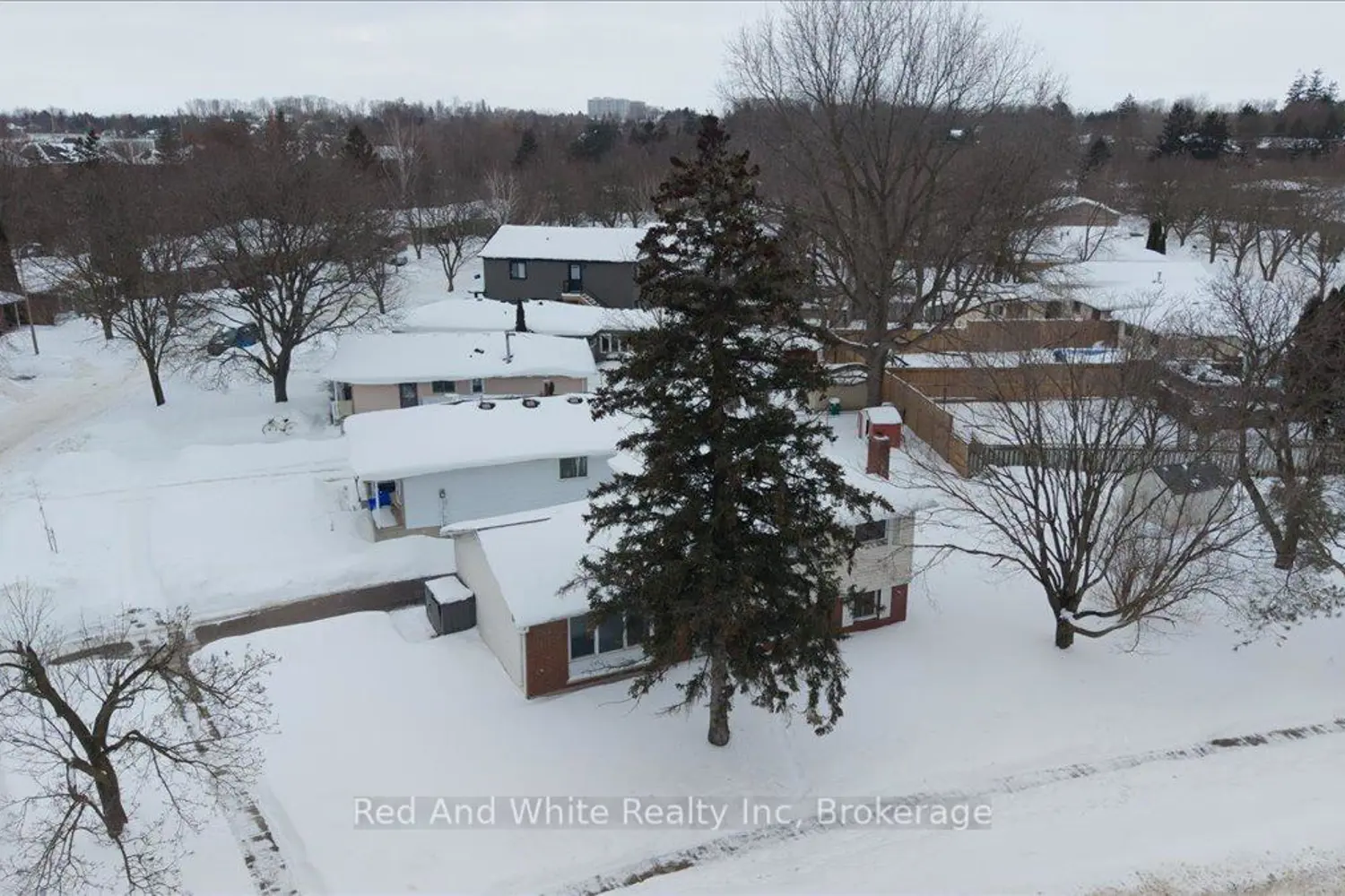 Additional image 2 of 400 Midwood Crescent