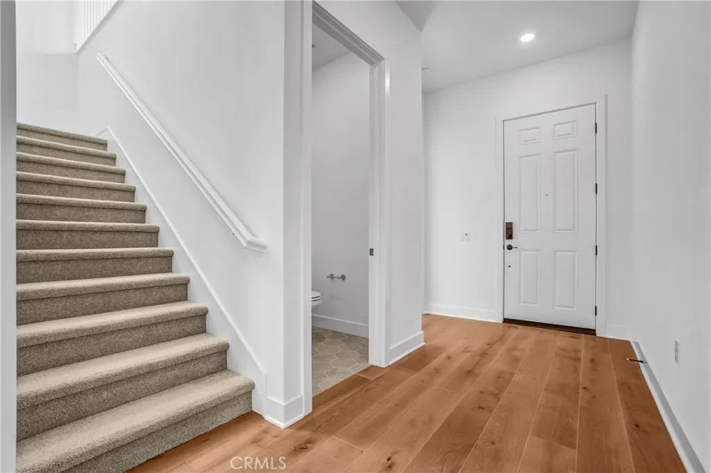 Additional image 13 of 102 Pansy, Irvine, CA 92618