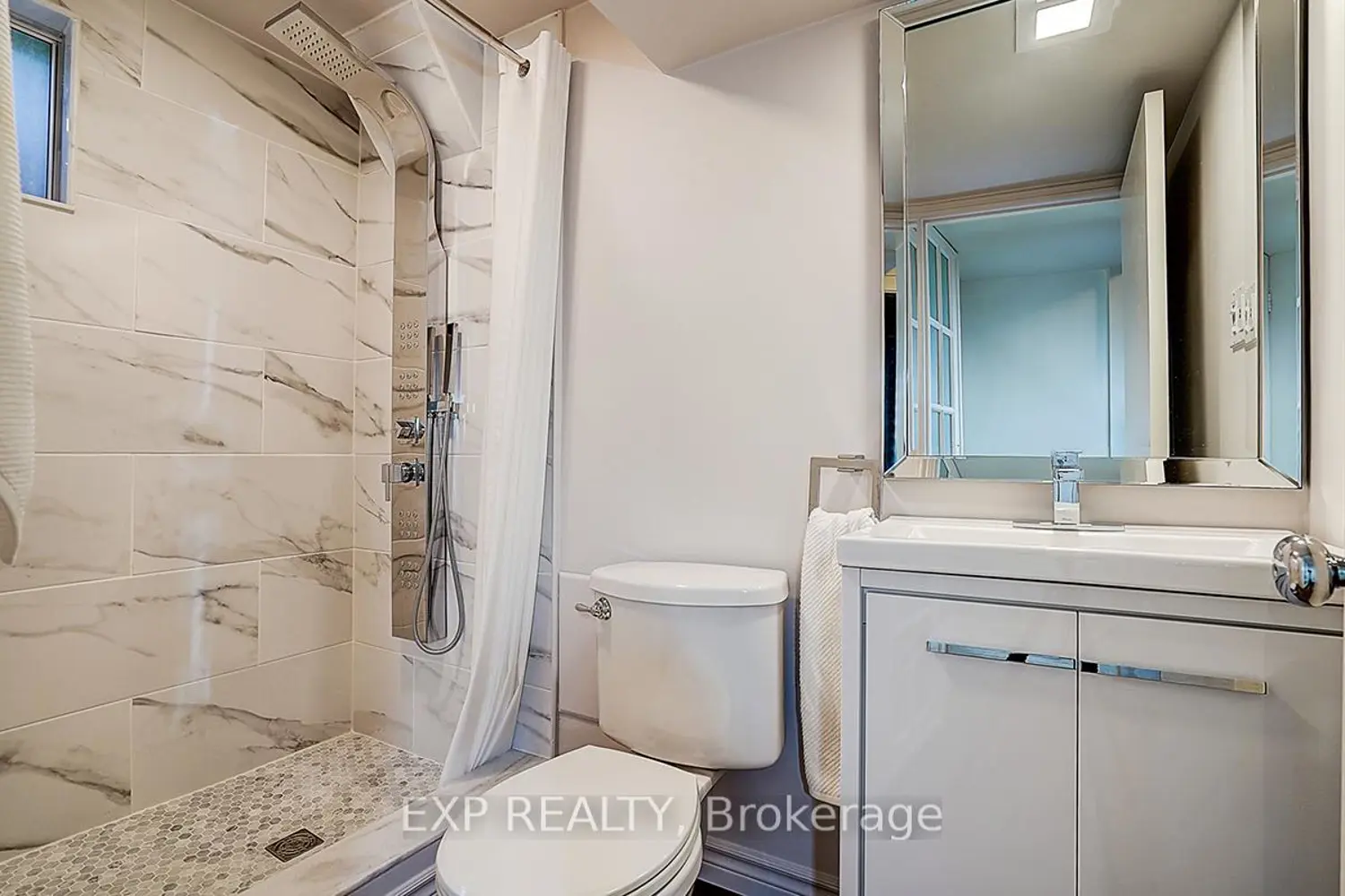 Additional image 12 of 62 Kempsell Crescent
