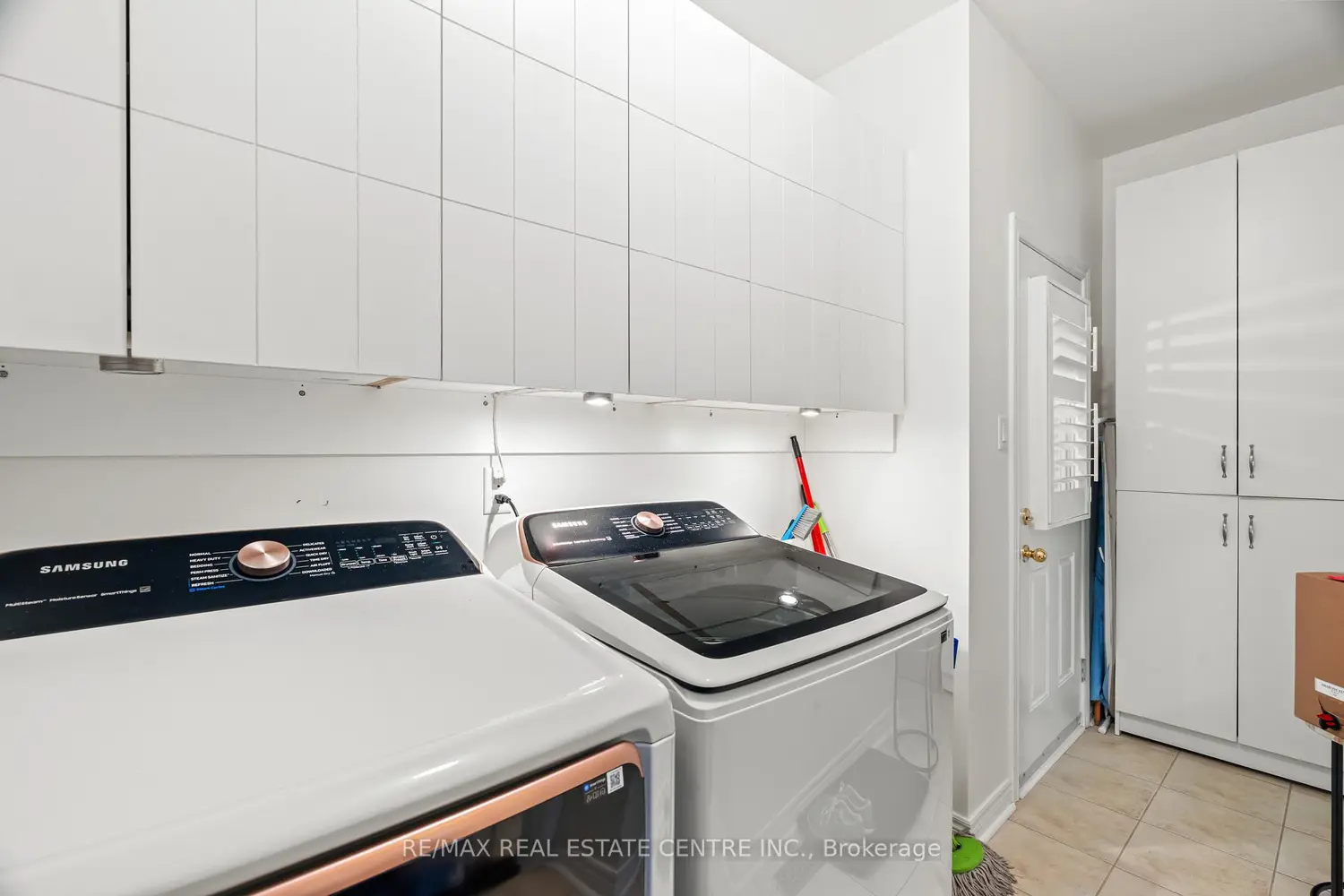 Additional image 15 of 15 Helman Road