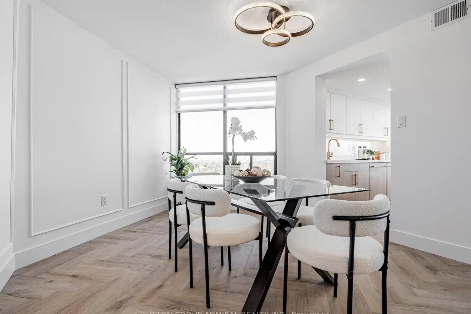 Additional image 5 of 7420 Bathurst Street 1611