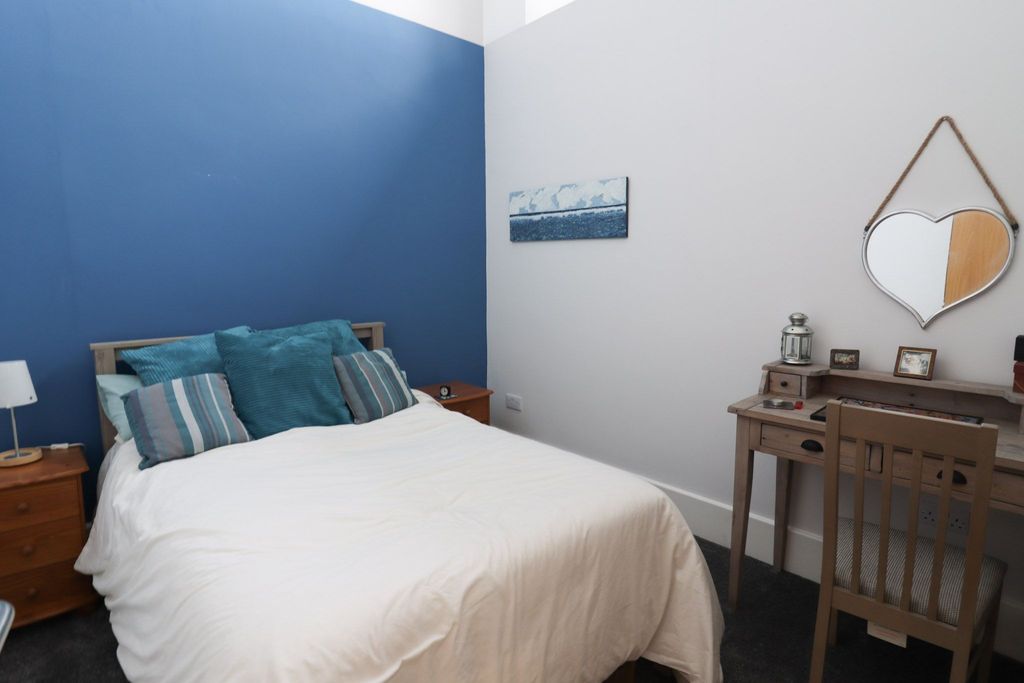 Additional image 8 of 2 bed flat for saleFlat A, 133 King Street, Castle Douglas DG7