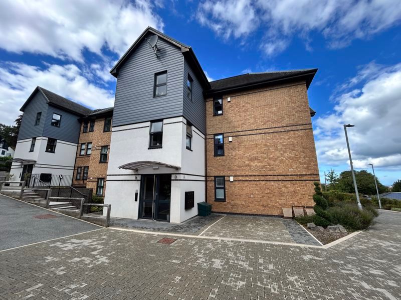Additional image 19 of 3 bed flat for sale35 Pwllycrochan Avenue, Colwyn Bay LL29