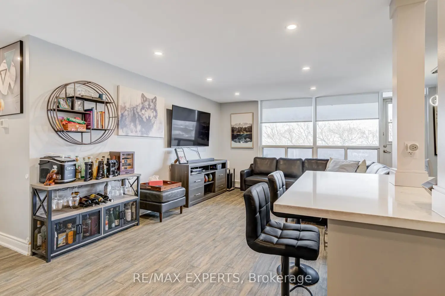 3390 Weston Road 406