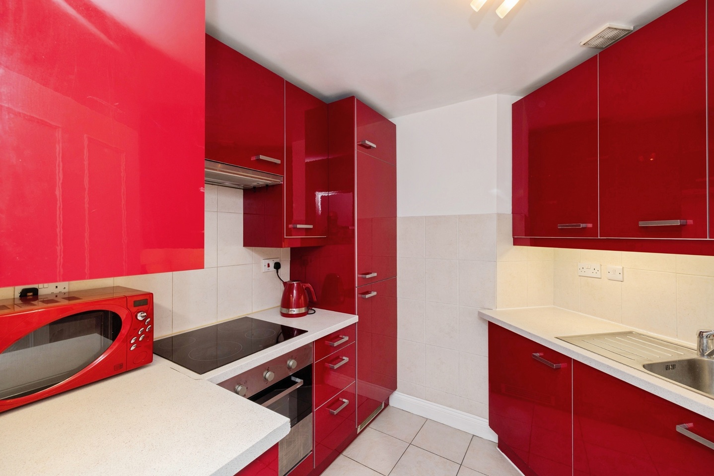 Additional image 7 of 2 Bed Flat, Whitechapel Road, E1, N1 7GU