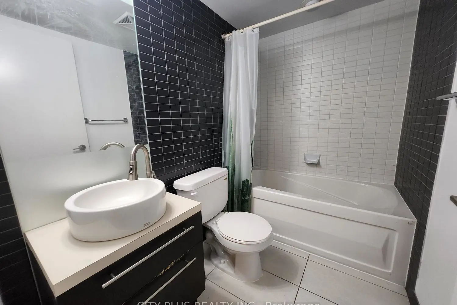 Additional image 12 of 25 Carlton Street 1810