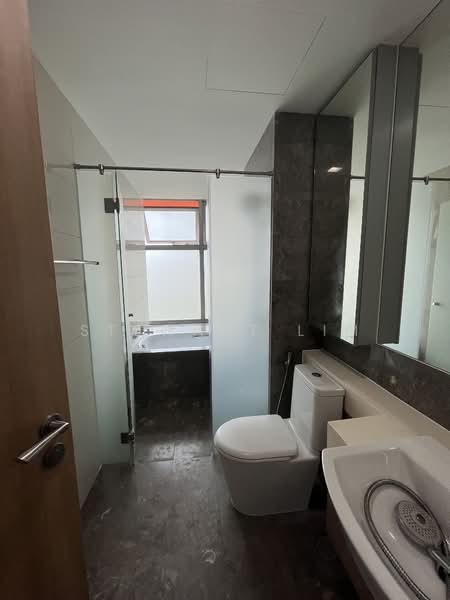 Additional image 16 of 52 Lakeside Drive